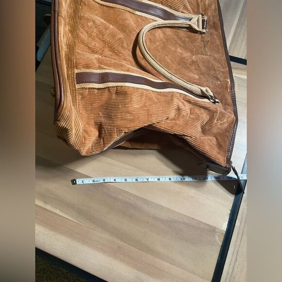 Brown corduroy overnight bag - Picture 8 of 9